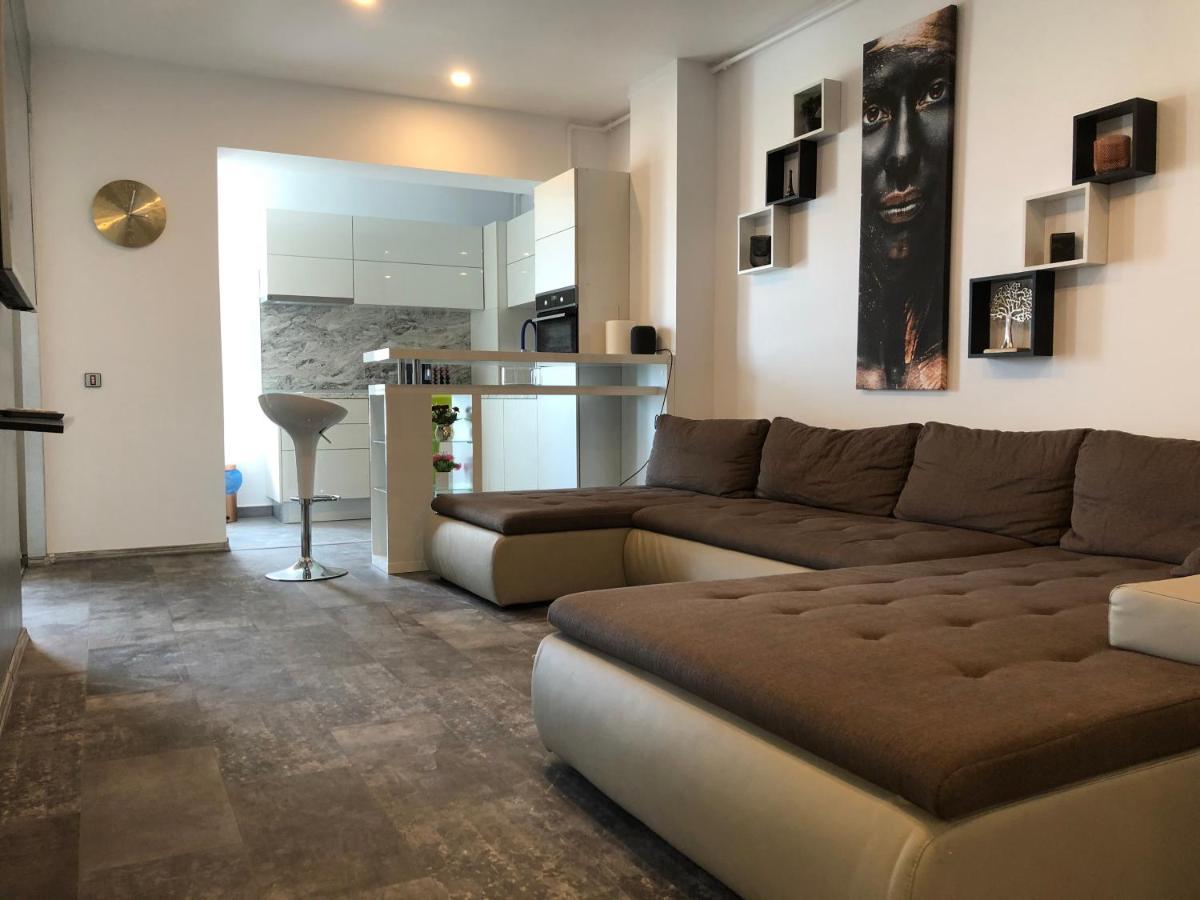 Luxury Westpark 2 Residence Lake View W6 Bukarest Exterior foto