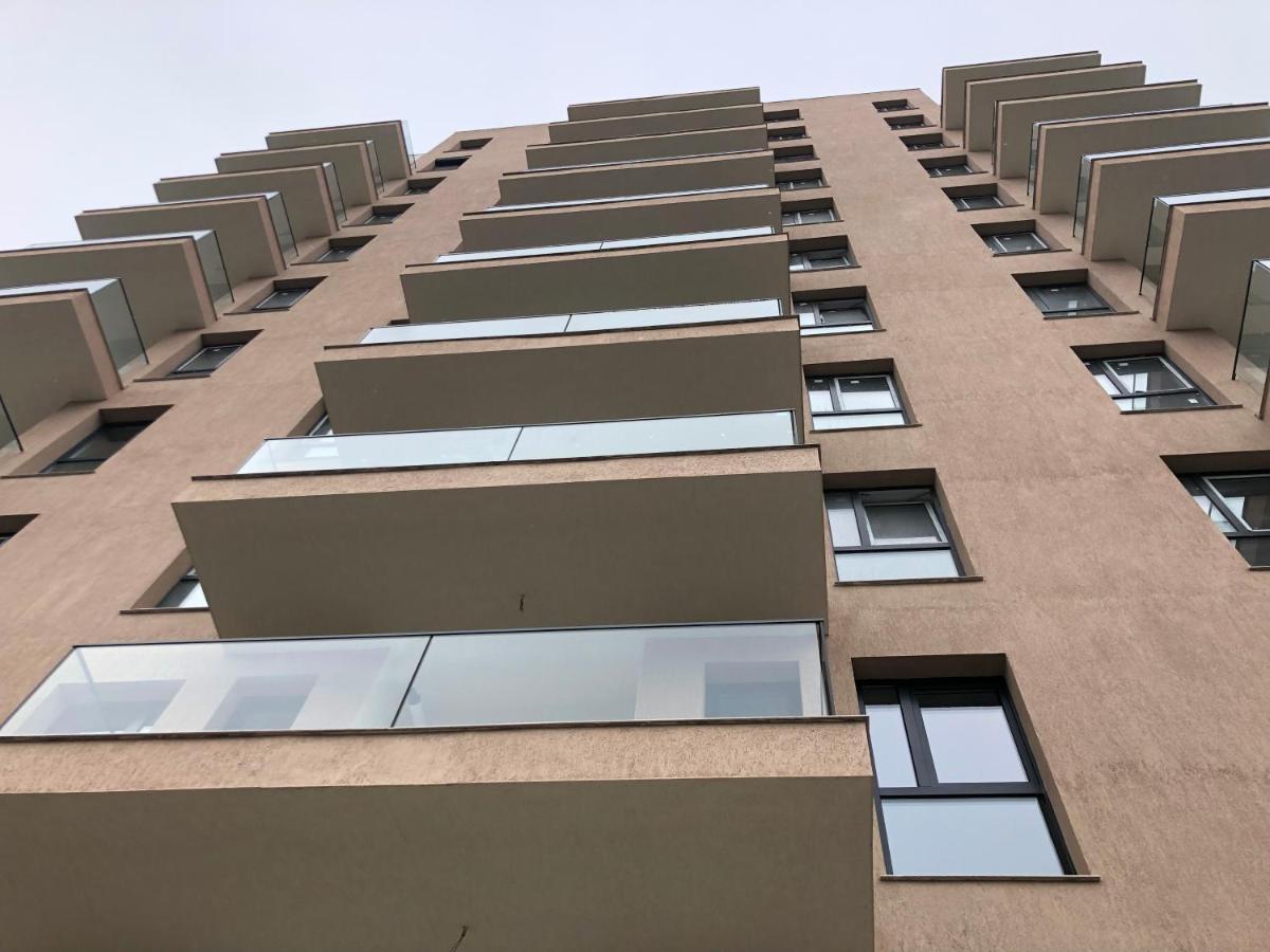 Luxury Westpark 2 Residence Lake View W6 Bukarest Exterior foto